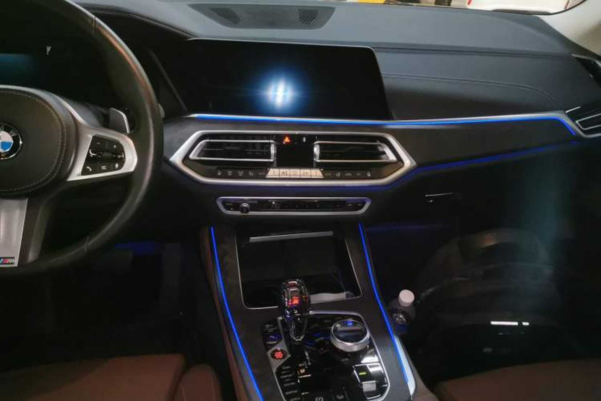 Used BMW X5 2021 xDrive40i Luxury Model with M Sport Package Audio And AC Panel