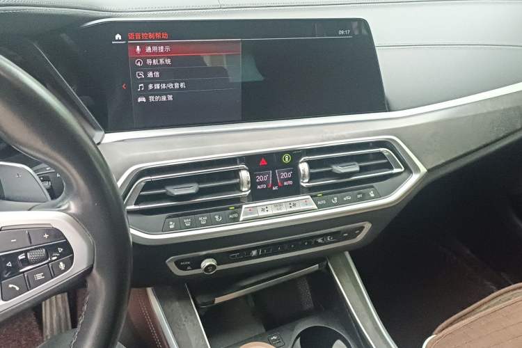 Used BMW X5 2021 Restyled xDrive40i Luxury Version M Sport Package Audio And AC Panel