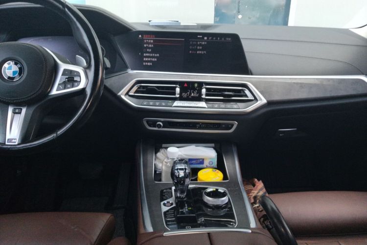Used BMW X5 2021 xDrive40i M Sport Package Audio And AC Panel
