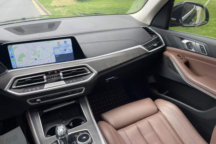 Used BMW X5 2021 xDrive30i M Sport Package Audio And AC Panel
