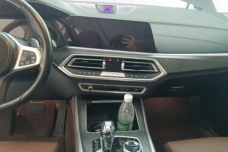 Used BMW X5 2021 Restyled xDrive40i M Sport Package Audio And AC Panel