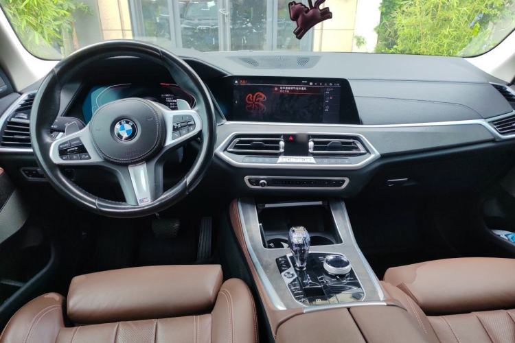 Used BMW X5 2021 xDrive40i M Sport Package Center Console