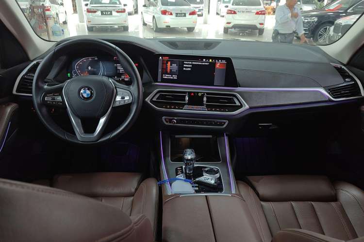 Used BMW X5 2021 xDrive30i X Design Package Center Console