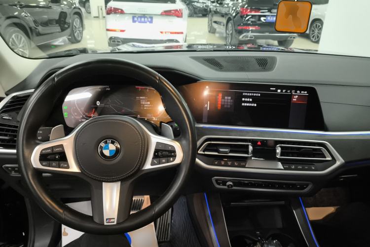 Used BMW X5 2021 Restyled xDrive40i M Sport Package Center Console