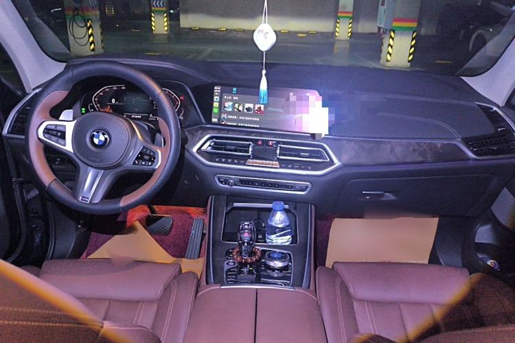 Used BMW X5 2021 xDrive30i M Sport Package Center Console
