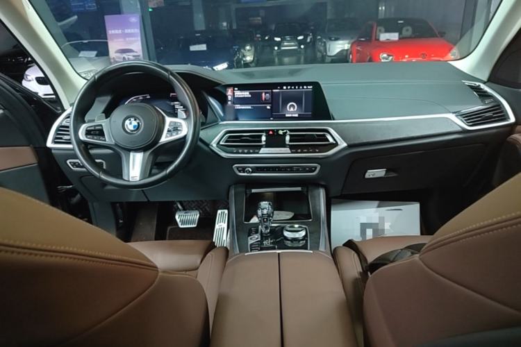 Used BMW X5 2021 xDrive30i M Sport Package Center Console