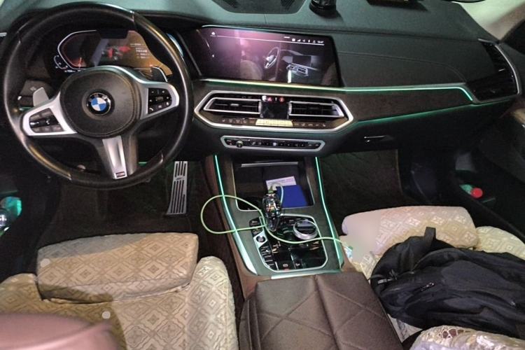 Used BMW X5 2021 xDrive30i M Sport Package Center Console