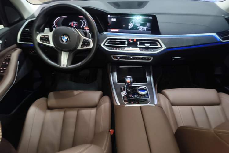 Used BMW X5 2021 xDrive40i M Sport Package Center Console