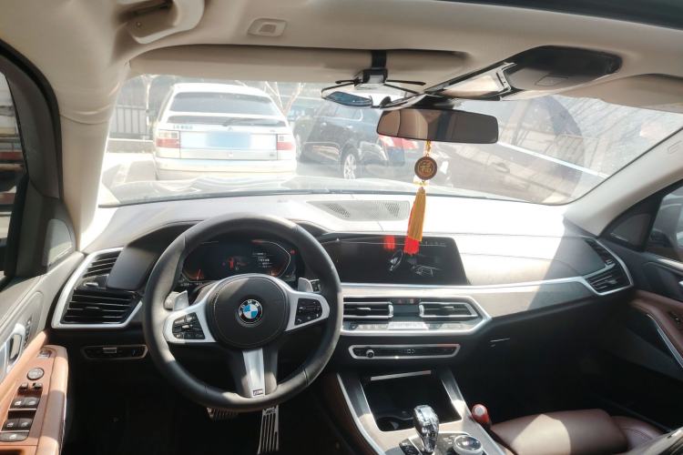 Used BMW X5 2021 xDrive40i M Sport Package Center Console