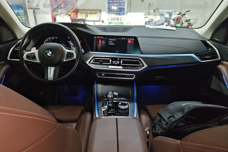 Used BMW X5 2021 Restyled xDrive40i M Sport Package Center Console