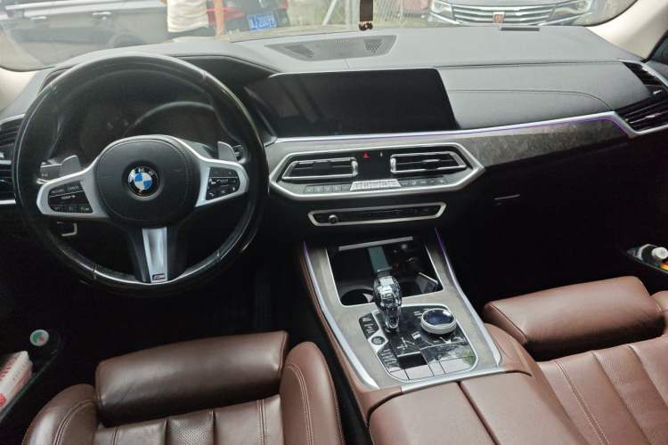 Used BMW X5 2021 Restyled xDrive30i M Sport Package Center Console