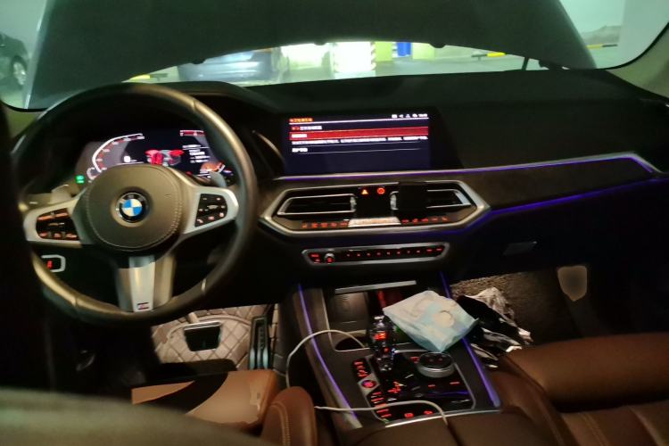 Used BMW X5 2021 Restyled xDrive30i M Sport Package Center Console