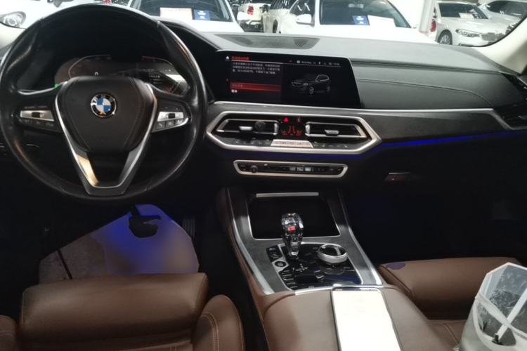 Used BMW X5 2021 xDrive30i X Design Package Center Console