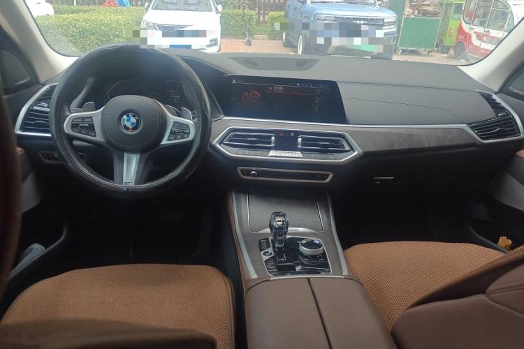 Used BMW X5 2021 Restyled xDrive40i M Sport Package Center Console