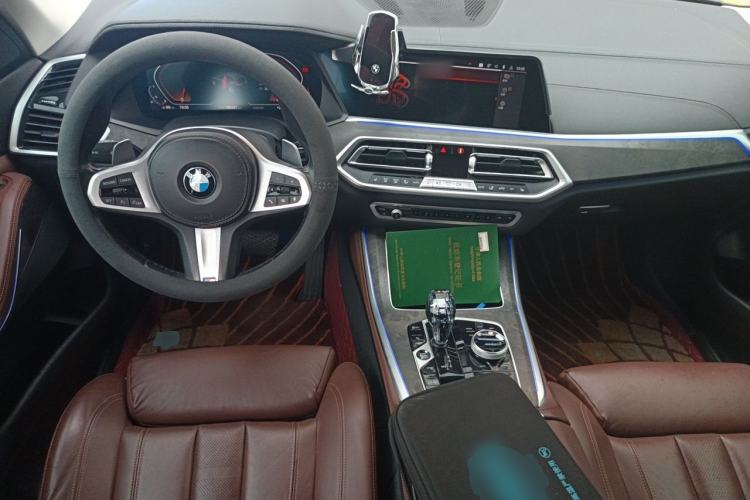 Used BMW X5 2021 Restyled xDrive30i M Sport Package Center Console