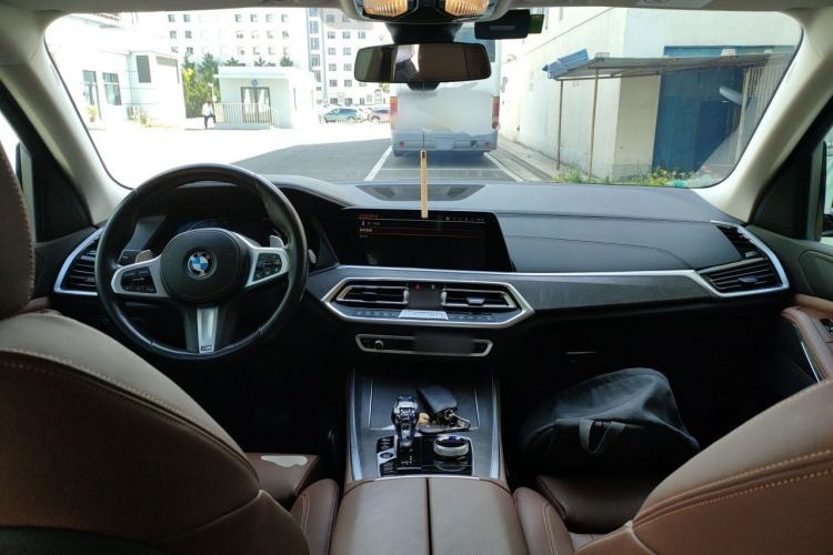 Used BMW X5 2021 xDrive30i M Sport Package Center Console