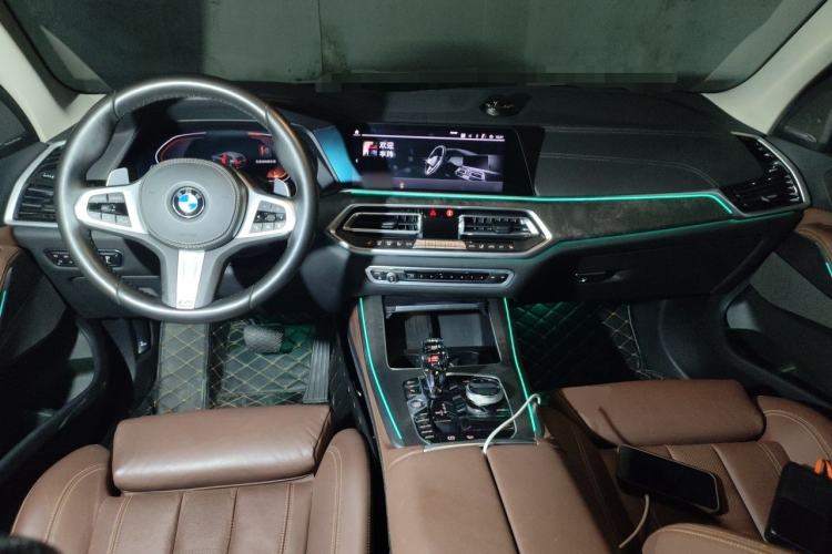 Used BMW X5 2021 xDrive40i M Sport Package Center Console