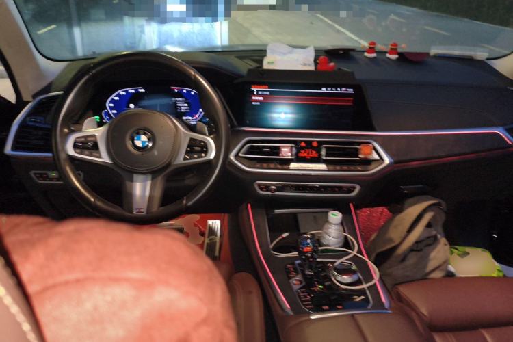 Used BMW X5 2021 xDrive40i M Sport Package Center Console