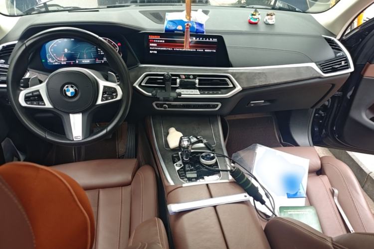 Used BMW X5 2021 xDrive30i M Sport Package Center Console