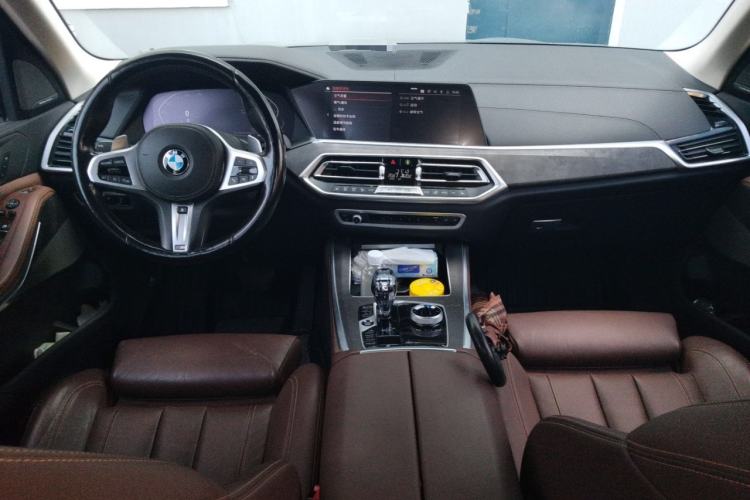 Used BMW X5 2021 xDrive40i M Sport Package Center Console