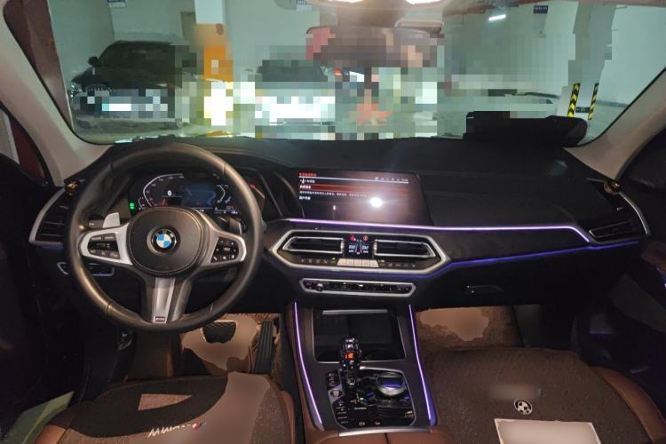 Used BMW X5  Center Console