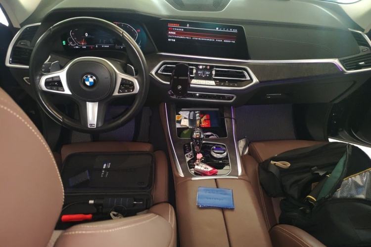Used BMW X5 2021 xDrive40i M Sport Package Center Console