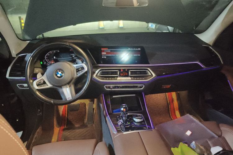 Used BMW X5 2021 Restyled xDrive30i M Sport Package Center Console