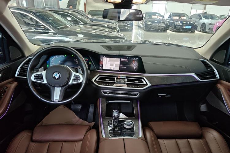 Used BMW X5 2021 xDrive30i M Sport Package Center Console