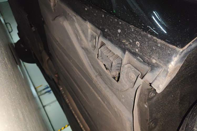 Used BMW X5  Chassis Rear Left