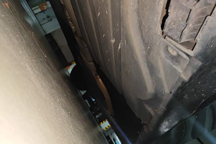 Used BMW X5  Chassis Rear Right