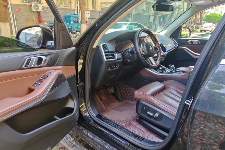 Used BMW X5 2021 xDrive30i M Sport Package Driver Seat