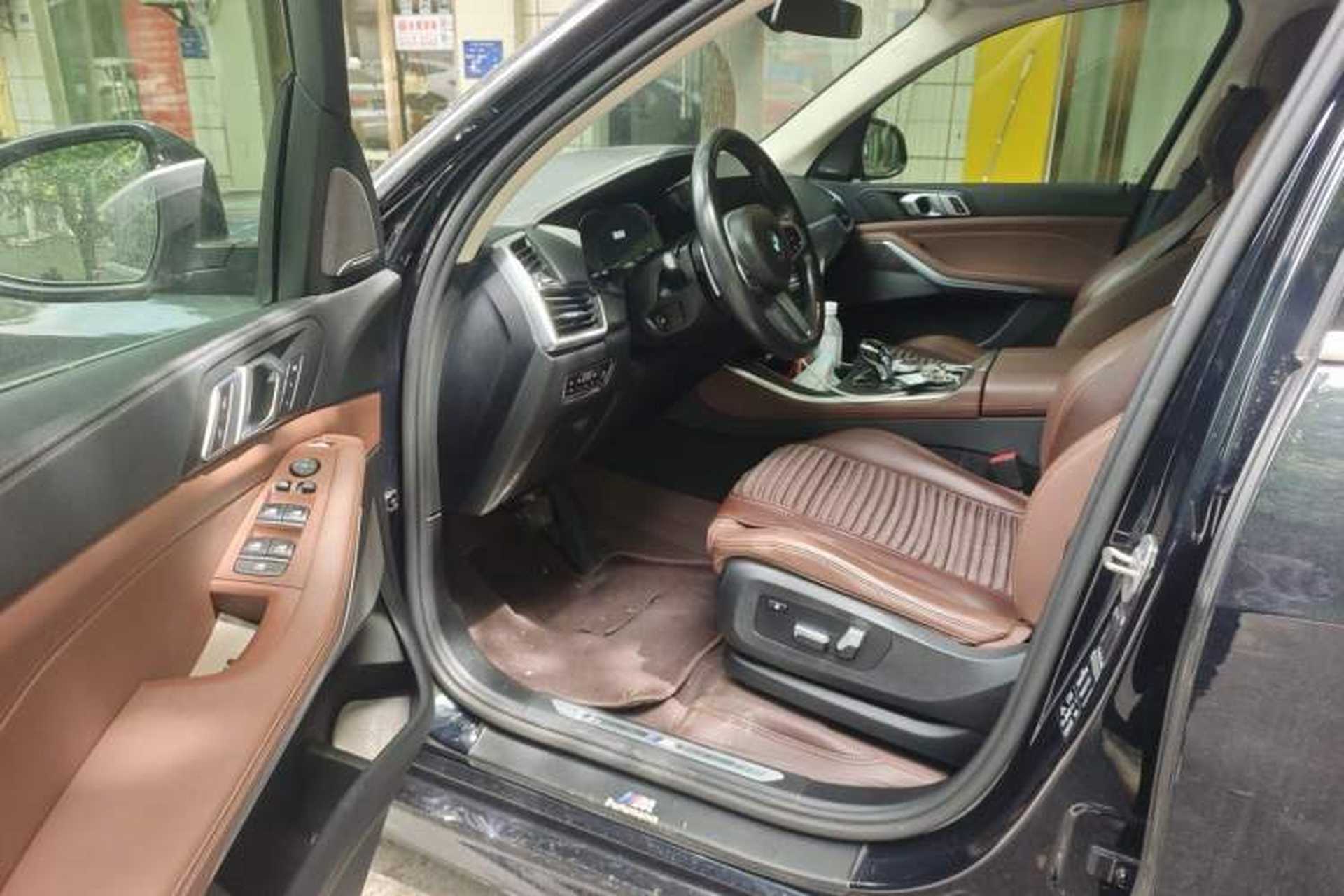 Used BMW X5 2021 xDrive30i M Sport Package Driver Seat