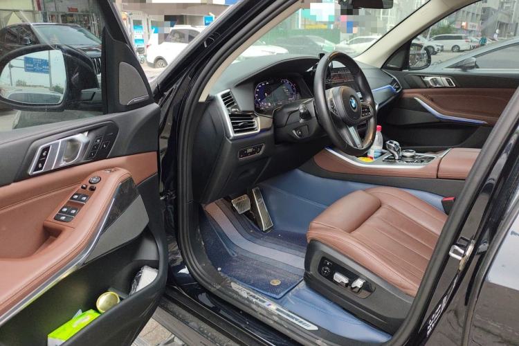 Used BMW X5 2021 Restyled xDrive40i Luxury Version M Sport Package Driver Seat