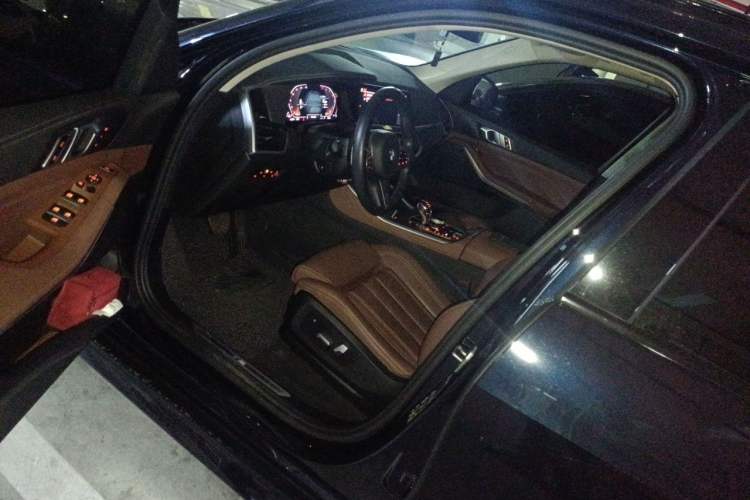 Used BMW X5 2021 Restyled xDrive30i M Sport Package Driver Seat