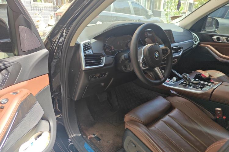 Used BMW X5 2021 xDrive30i M Sport Package Driver Seat