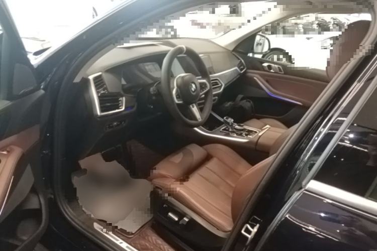 Used BMW X5 2021 Restyled xDrive40i M Sport Package Driver Seat