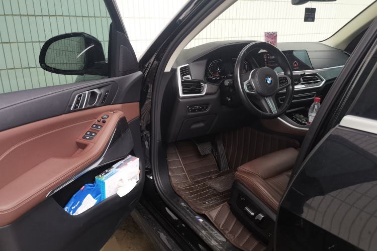 Used BMW X5 2021 xDrive30i M Sport Package Driver Seat