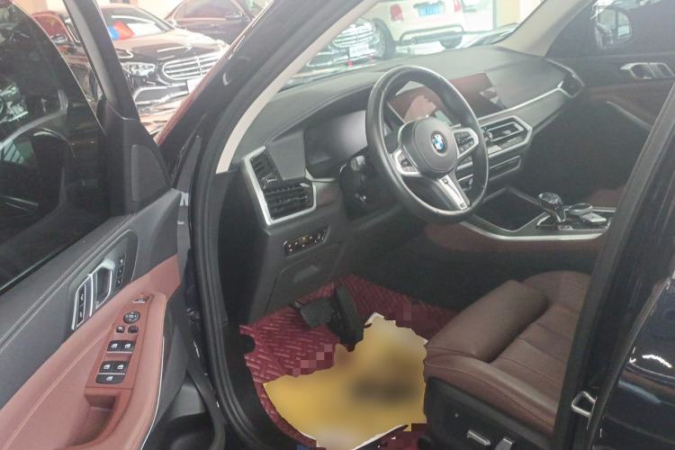 Used BMW X5 2021 xDrive30i M Sport Package Driver Seat