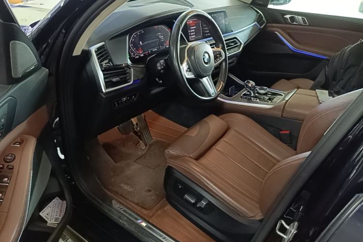 Used BMW X5 2021 xDrive40i M Sport Package Driver Seat