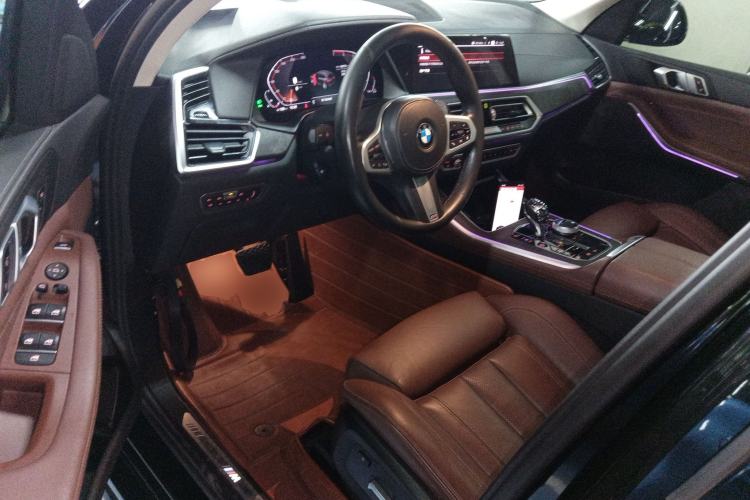 Used BMW X5 2021 xDrive30i M Sport Package Driver Seat