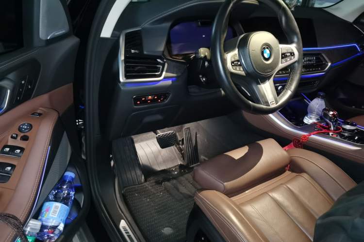 Used BMW X5 2021 Restyled xDrive40i Luxury Version M Sport Package Driver Seat
