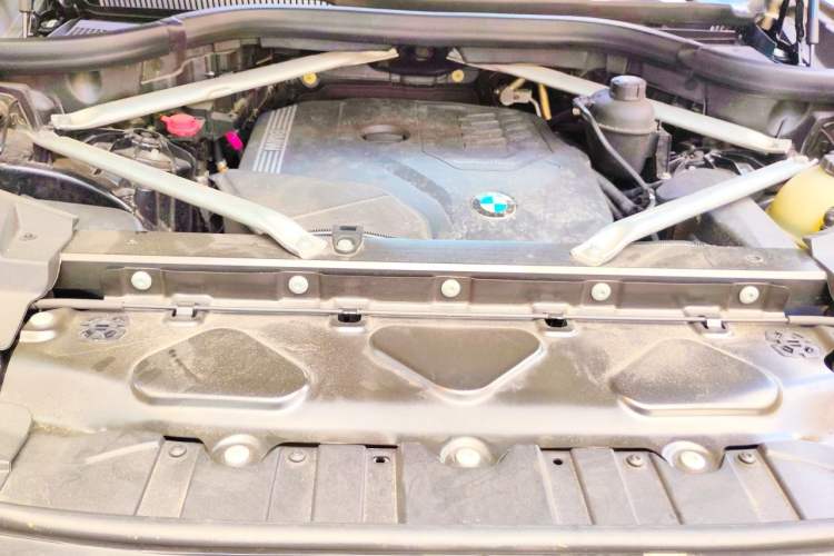 Used BMW X5 2021 Restyled xDrive30i M Sport Package Engine Bay