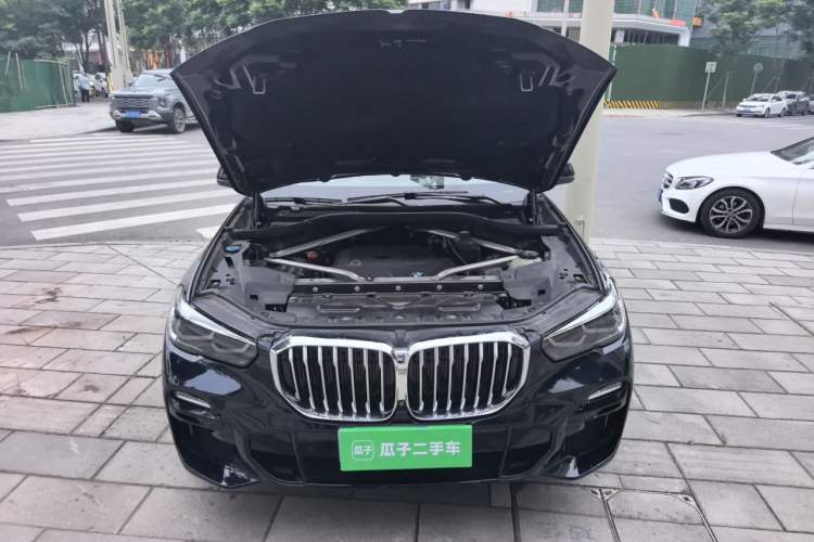 Used BMW X5 2021 xDrive30i M Sport Package Engine Bay