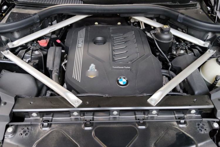 Used BMW X5 2021 xDrive40i Luxury Model with M Sport Package Engine Bay