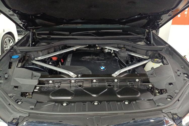 Used BMW X5 2021 xDrive30i M Sport Package Engine Bay