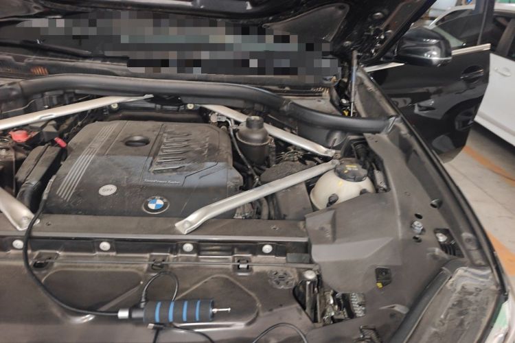 Used BMW X5 2021 xDrive40i Luxury Model with M Sport Package Engine Bay Left