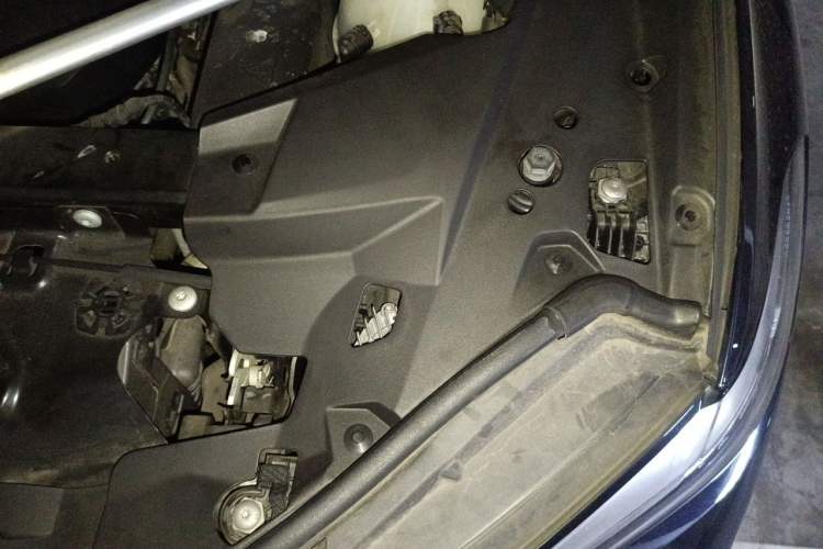 Used BMW X5 2021 Restyled xDrive30i M Sport Package Engine Bay Left