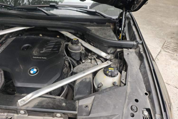 Used BMW X5 2021 Restyled xDrive30i M Sport Package Engine Bay Left