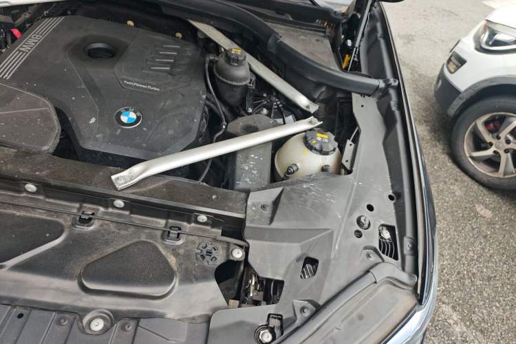 Used BMW X5 2021 xDrive30i M Sport Package Engine Bay Left