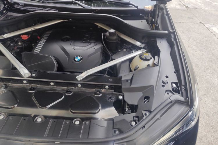 Used BMW X5 2021 xDrive30i M Sport Package Engine Bay Left